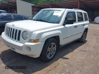 2009 Jeep Patriot Limited with VIN 1J4FT48BX9D202732, listed as a IAAI auction lot 42680302 with 169,706 mi miles and . Bid and sale history available at DreamBid. Image 2.