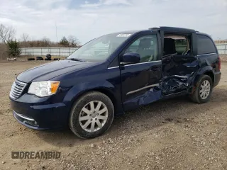 2013 Chrysler Town & Country Touring with VIN 2C4RC1BG1DR557946, listed as a Copart auction lot 49804785 with 86,526 mi miles and Salvage Title. Bid and sale history available at carsss.com. Image 1.
