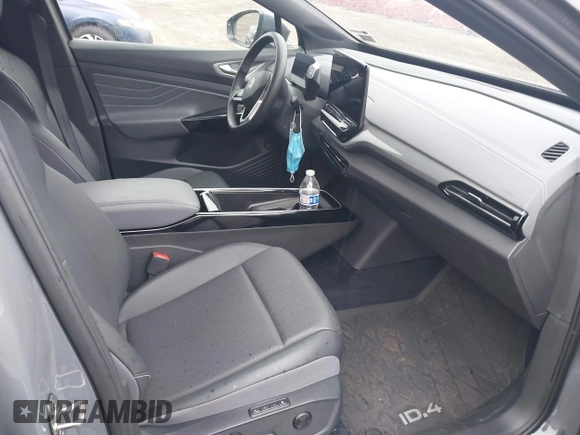 2023 Volkswagen ID.4 S z VIN 1V25MPE82PC026625, wystawiony jako IAAI lot #42256114 z przebiegiem 37 084 mil mil oraz . Historia ofert i sprzedaży dostępna na DreamBid. Obrazek 5.
