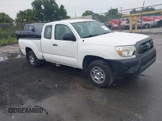 2015 Toyota Tacoma with VIN 5TFTX4CN1FX065897, listed as a IAAI auction lot 42748001 with 158,884 mi miles and . Bid and sale history available at DreamBid. Image 1.