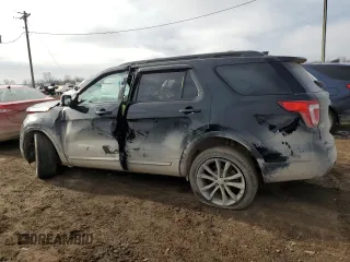 2017 Ford Explorer XLT z VIN 1FM5K8D86HGE16227, wystawiony jako Copart lot #82871484 z przebiegiem Nie podano mil oraz Szkoda całkowita • Salvage title. Historia ofert i sprzedaży dostępna na DreamBid. Obrazek 2.