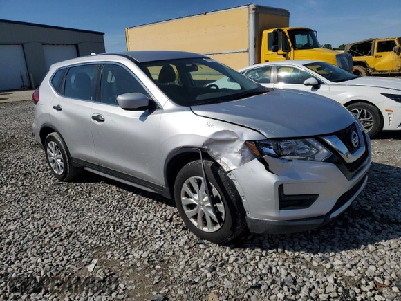 2017 Nissan Rogue SV with VIN KNMAT2MT8HP567507, listed as a Copart auction lot 56337565 with 194,056 mi miles and Salvage title. Bid and sale history available at DreamBid. Image 4.