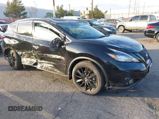 2023 Nissan Murano SV z VIN 5N1AZ2BJXPC115124, wystawiony jako IAAI lot #41081274 z przebiegiem 36 499 mil mil oraz . Historia ofert i sprzedaży dostępna na DreamBid. Obrazek 1.