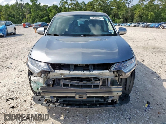 2017 Mitsubishi Outlander SE with VIN JA4AD3A30HZ065399, listed as a Copart auction lot 60327365 with 134,287 mi miles and Salvage title. Bid and sale history available at DreamBid. Image 5.