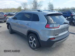 2020 Jeep Cherokee Limited z VIN 1C4PJMDX5LD617675, wystawiony jako IAAI lot #42109150 z przebiegiem 43 282 mil mil oraz . Historia ofert i sprzedaży dostępna na DreamBid. Obrazek 3.
