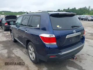 2013 Toyota Highlander Limited with VIN 5TDDK3EHXDS189772, listed as a IAAI auction lot 42522005 with 127,512 mi miles and . Bid and sale history available at DreamBid. Image 3.