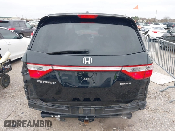 2013 Honda Odyssey Touring with VIN 5FNRL5H9XDB073706, listed as a IAAI auction lot 41591111 with 158,305 mi miles and . Bid and sale history available at carsss.com. Image 6.