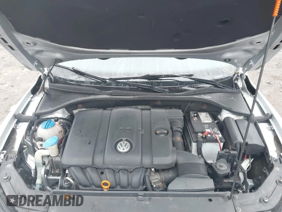 2012 Volkswagen Passat S с VIN 1VWAP7A38CC026671, выставлен на аукционе IAAI как лот 42196429 с пробегом 241 904 миль миль и . История ставок и продаж доступна на DreamBid. Изображение 10.