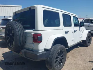 2024 Jeep Wrangler Sahara with VIN 1C4RJXP60RW292413, listed as a IAAI auction lot 42053663 with 22,808 mi miles and . Bid and sale history available at DreamBid. Image 4.