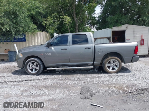 2013 Ram 1500 Express z VIN 1C6RR6KT2DS562992, wystawiony jako IAAI lot #42345919 z przebiegiem 246 114 mil mil oraz . Historia ofert i sprzedaży dostępna na DreamBid. Obrazek 14.