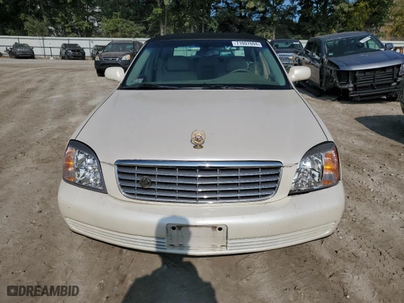 2001 Cadillac DeVille with VIN 1G6KD54YX1U158322, listed as a Copart auction lot 71097694 with 64,731 mi miles and Clean Title. Bid and sale history available at carsss.com. Image 5.