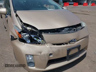 2010 Toyota Prius II with VIN JTDKN3DU8A0111809, listed as a IAAI auction lot 42069703 with 129,053 mi miles. Bid and sale history available at carsss.com. Image 6.
