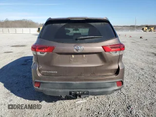 2018 Toyota Highlander LE with VIN 5TDZZRFH6JS288376, listed as a Copart auction lot 43353975 with 93,706 mi miles and Non repairable. Bid and sale history available at DreamBid. Image 6.