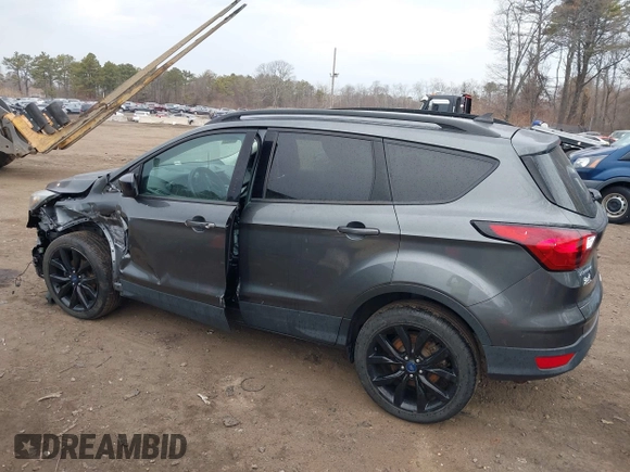 2019 Ford Escape SE with VIN 1FMCU0GDXKUB29364, listed as a IAAI auction lot 41673950 with 65,722 mi miles. Bid and sale history available at carsss.com. Image 14.