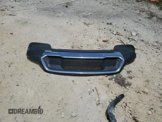 2018 Jeep Grand Cherokee Limited z VIN 1C4RJEBG9JC159384, wystawiony jako Copart lot #59882585 z przebiegiem 130 089 mil mil oraz Szkoda całkowita • Salvage title. Historia ofert i sprzedaży dostępna na DreamBid. Obrazek 13.