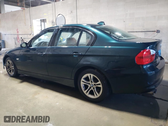 2008 BMW 3 Series 328xi with VIN WBAVC93568K044042, listed as a Copart auction lot 48079995 with 157,523 mi miles and Clean title. Bid and sale history available at DreamBid. Image 2.