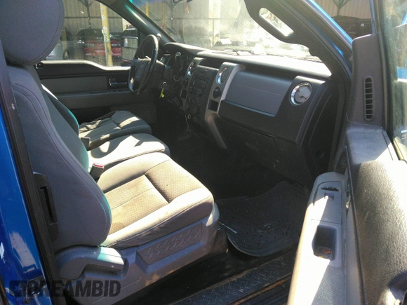 2012 Ford F-150 XL with VIN 1FTFX1EF2CFA37836, listed as a IAAI auction lot 41795562 with 231,059 mi miles. Bid and sale history available at carsss.com. Image 5.