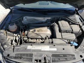 2012 Volkswagen Tiguan SE z VIN WVGAV7AX2CW004364, wystawiony jako Copart lot #55408655 z przebiegiem 271 198 mil mil oraz Szkoda całkowita • Salvage title. Historia ofert i sprzedaży dostępna na DreamBid. Obrazek 12.