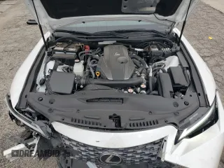 2024 Lexus IS 300 z VIN JTHDA1D24R5129048, wystawiony jako Copart lot #57604335 z przebiegiem 6339 mil mil oraz Tytuł czysty. Historia ofert i sprzedaży dostępna na DreamBid. Obrazek 11.