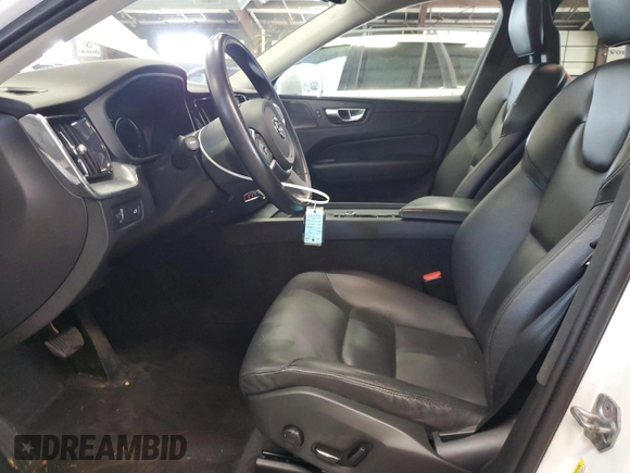 2019 Volvo XC60 Momentum z VIN LYVA22RK4KB188445, wystawiony jako Copart lot #60859585 z przebiegiem 150 208 mil mil oraz Czysty tytuł • Clean title. Historia ofert i sprzedaży dostępna na DreamBid. Obrazek 7.