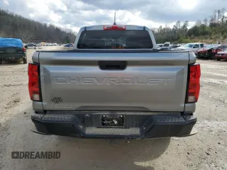 2024 Chevrolet Colorado 2WD Work Truck z VIN 1GCGSBEC2R1225924, wystawiony jako Copart lot #46835315 z przebiegiem Nie podano mil oraz Szkoda całkowita • Salvage title. Historia ofert i sprzedaży dostępna na DreamBid. Obrazek 6.
