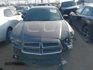 2014 Dodge Charger RT z VIN 2C3CDXCT7EH214037, wystawiony jako IAAI lot #41399551 z przebiegiem 108 620 mil mil oraz . Historia ofert i sprzedaży dostępna na DreamBid. Obrazek 12.