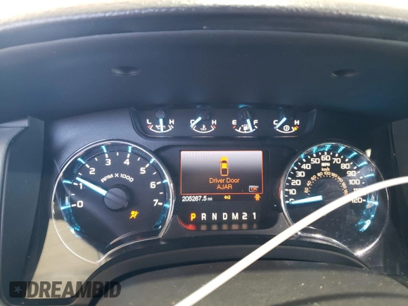 2011 Ford F-150 XL with VIN 1FTFW1EF9BKD91703, listed as a Copart auction lot 46070345 with 205,267 mi miles and Salvage Title. Bid and sale history available at carsss.com. Image 9.