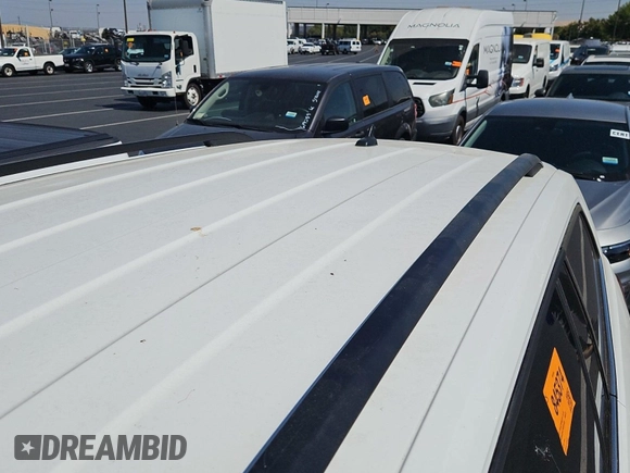2023 Volkswagen Atlas SE с VIN 1V2HR2CA7PC526108, выставлен на аукционе IAAI как лот 42844449 с пробегом 38 696 миль миль и . История ставок и продаж доступна на DreamBid. Изображение 10.