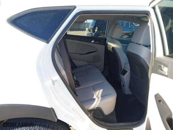 2020 Hyundai Tucson Sport with VIN KM8J33AL8LU251329, listed as a IAAI auction lot 41254246 with 61,626 mi miles. Bid and sale history available at carsss.com. Image 8.