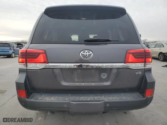 2018 Toyota Land Cruiser with VIN JTMCY7AJ5J4065216, listed as a Copart auction lot 88168895 with 86,825 mi miles and Salvage Title. Bid and sale history available at carsss.com. Image 6.