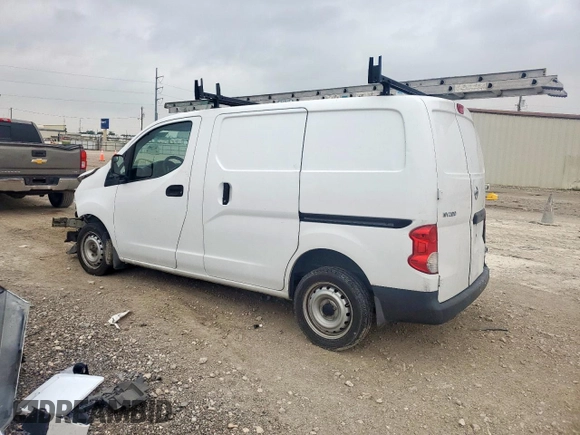 2015 Nissan NV200 S with VIN 3N6CM0KN9FK721104, listed as a Copart auction lot 57464775 with 236,441 mi miles and Salvage title. Bid and sale history available at DreamBid. Image 2.