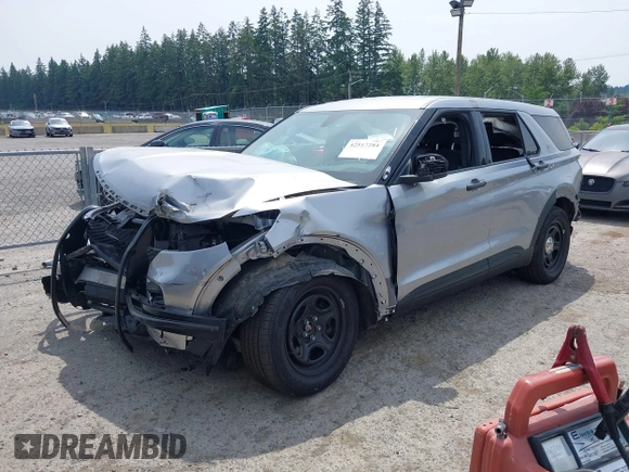 2021 Ford Police Interceptor с VIN 1FM5K8AC7MNA15865, выставлен на аукционе IAAI как лот 42517284 с пробегом 41 692 миль миль и . История ставок и продаж доступна на DreamBid. Изображение 17.