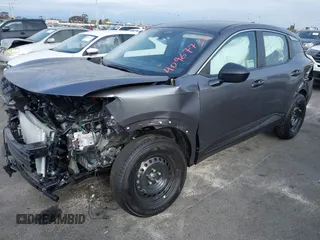 2025 Nissan Kicks S with VIN 3N8AP6BA7SL310908, listed as a IAAI auction lot 40967736 with 77 mi miles. Bid and sale history available at carsss.com. Image 2.