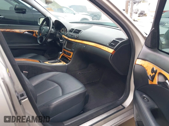 2007 Mercedes-Benz E 350 with VIN WDBUF56XX7B156609, listed as a IAAI auction lot 41795706 with 153,495 mi miles and . Bid and sale history available at carsss.com. Image 5.