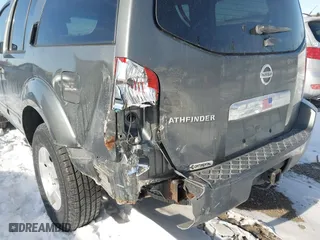 2006 Nissan Pathfinder SE with VIN 5N1AR18W56C667660, listed as a IAAI auction lot 41584986 with 241,306 mi miles. Bid and sale history available at carsss.com. Image 6.