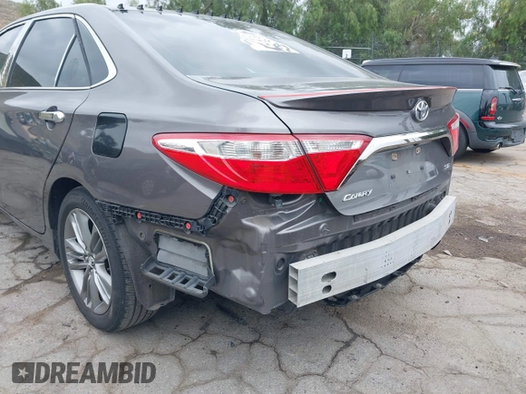 2017 Toyota Camry XLE with VIN 4T1BF1FKXHU389929, listed as a IAAI auction lot 42051551 with 98,285 mi miles. Bid and sale history available at carsss.com. Image 17.