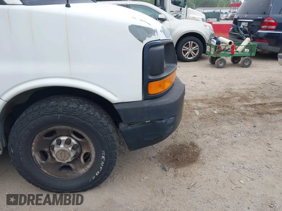 2011 Chevrolet Express Cargo with VIN 1GCWGFCA4B1172655, listed as a IAAI auction lot 42451763 with 326,327 mi miles and . Bid and sale history available at DreamBid. Image 18.