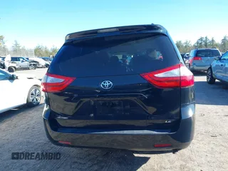 2015 Toyota Sienna LE AAS with VIN 5TDKK3DCXFS594370, listed as a IAAI auction lot 41910126 with 131,638 mi miles. Bid and sale history available at carsss.com. Image 16.