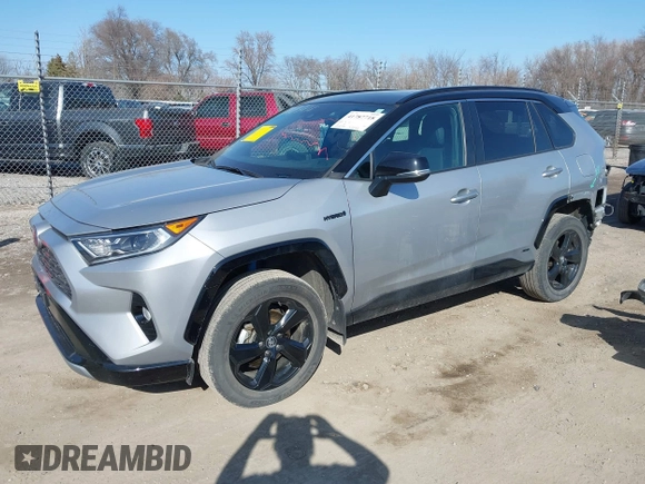 2021 Toyota RAV4 Hybrid XSE with VIN 2T3E6RFV3MW006825, listed as a IAAI auction lot 41787718 with 45,979 mi miles. Bid and sale history available at carsss.com. Image 20.
