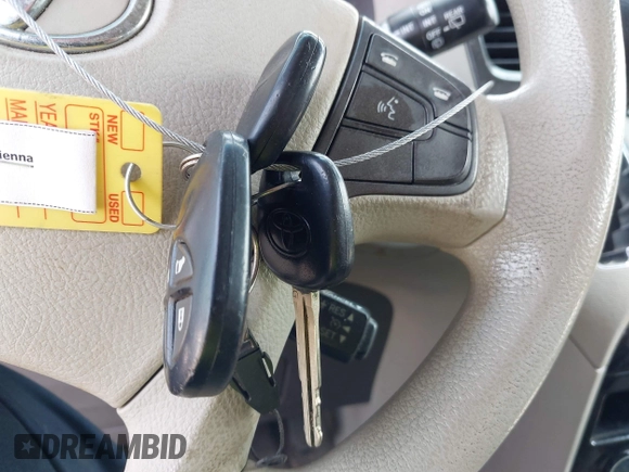 2014 Toyota Sienna LE AAS с VIN 5TDKK3DC6ES417507, выставлен на аукционе IAAI как лот 42419179 с пробегом 156 058 миль миль и . История ставок и продаж доступна на DreamBid. Изображение 11.