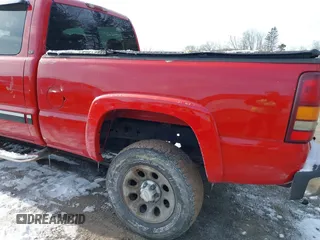 2002 Chevrolet Silverado 1500 LS with VIN 1GCEK19T42Z227273, listed as a IAAI auction lot 41595432 with 247,934 mi miles and . Bid and sale history available at DreamBid. Image 15.
