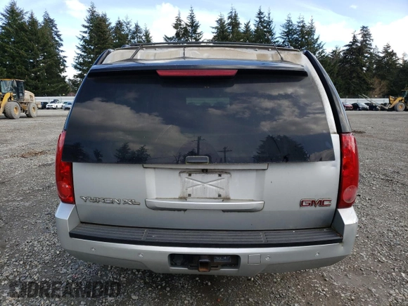 2014 GMC Yukon XL SLT with VIN 1GKS2KE72ER128316, listed as a Copart auction lot 48046305 with 144,072 mi miles and Salvage Title. Bid and sale history available at carsss.com. Image 6.