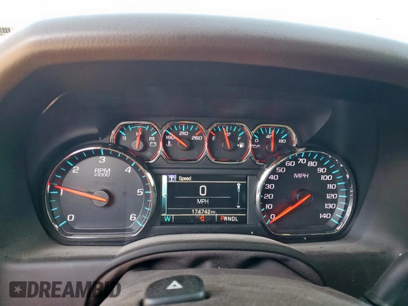 2019 Chevrolet Tahoe LT with VIN 1GNSCBKC8KR391178, listed as a Copart auction lot 60368925 with 174,742 mi miles and Clean title. Bid and sale history available at DreamBid. Image 9.