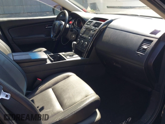 2010 Mazda CX-9 Grand Touring with VIN JM3TB3MV3A0226699, listed as a IAAI auction lot 41863385 with 147,671 mi miles. Bid and sale history available at carsss.com. Image 5.