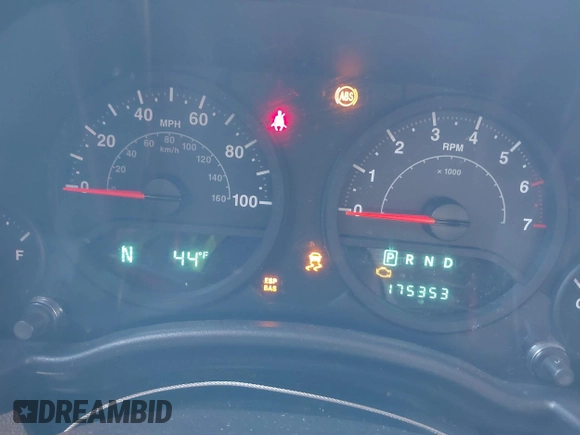 2007 Jeep Wrangler Unlimited X with VIN 1J4GA39137L104767, listed as a IAAI auction lot 41348113 with 175,353 mi miles and . Bid and sale history available at DreamBid. Image 7.