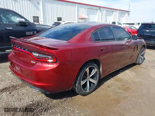 2017 Dodge Charger SE with VIN 2C3CDXBG9HH625562, listed as a IAAI auction lot 41572282 with 184,491 mi miles. Bid and sale history available at carsss.com. Image 4.