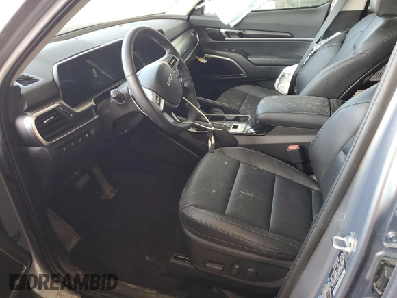 2025 Kia Telluride S z VIN 5XYP6DGC6SG587659, wystawiony jako Copart lot #49211735 z przebiegiem 2 666 mil mil oraz Nie do naprawy • Non repairable. Historia ofert i sprzedaży dostępna na DreamBid. Obrazek 7.