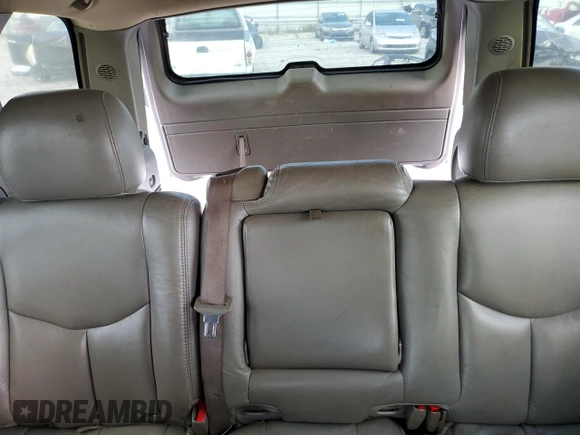 2003 Chevrolet Tahoe LS with VIN 1GNEK13Z83J187025, listed as a Copart auction lot 70241744 with 261,383 mi miles and Salvage Title. Bid and sale history available at carsss.com. Image 10.
