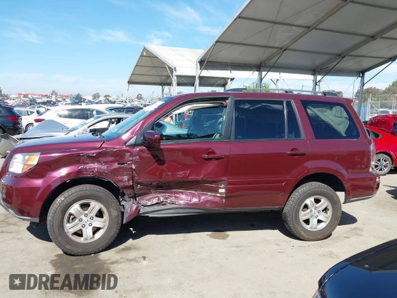 2008 Honda Pilot VP with VIN 5FNYF28238B008772, listed as a IAAI auction lot 42014263 with 110,239 mi miles and . Bid and sale history available at DreamBid. Image 13.