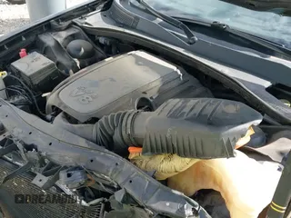 2019 Chrysler 300 S с VIN 2C3CCABT5KH634277, выставлен на аукционе IAAI как лот 42751477 с пробегом 79 972 миль миль и . История ставок и продаж доступна на DreamBid. Изображение 22.